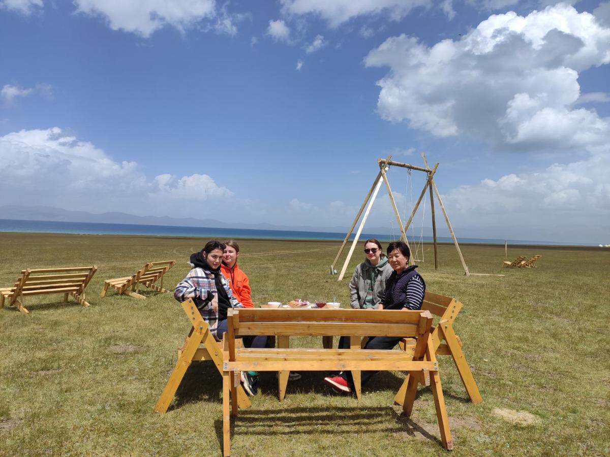 Yurt Camp Ali-Nur at Lake Song-Kol Naryn Exterior photo