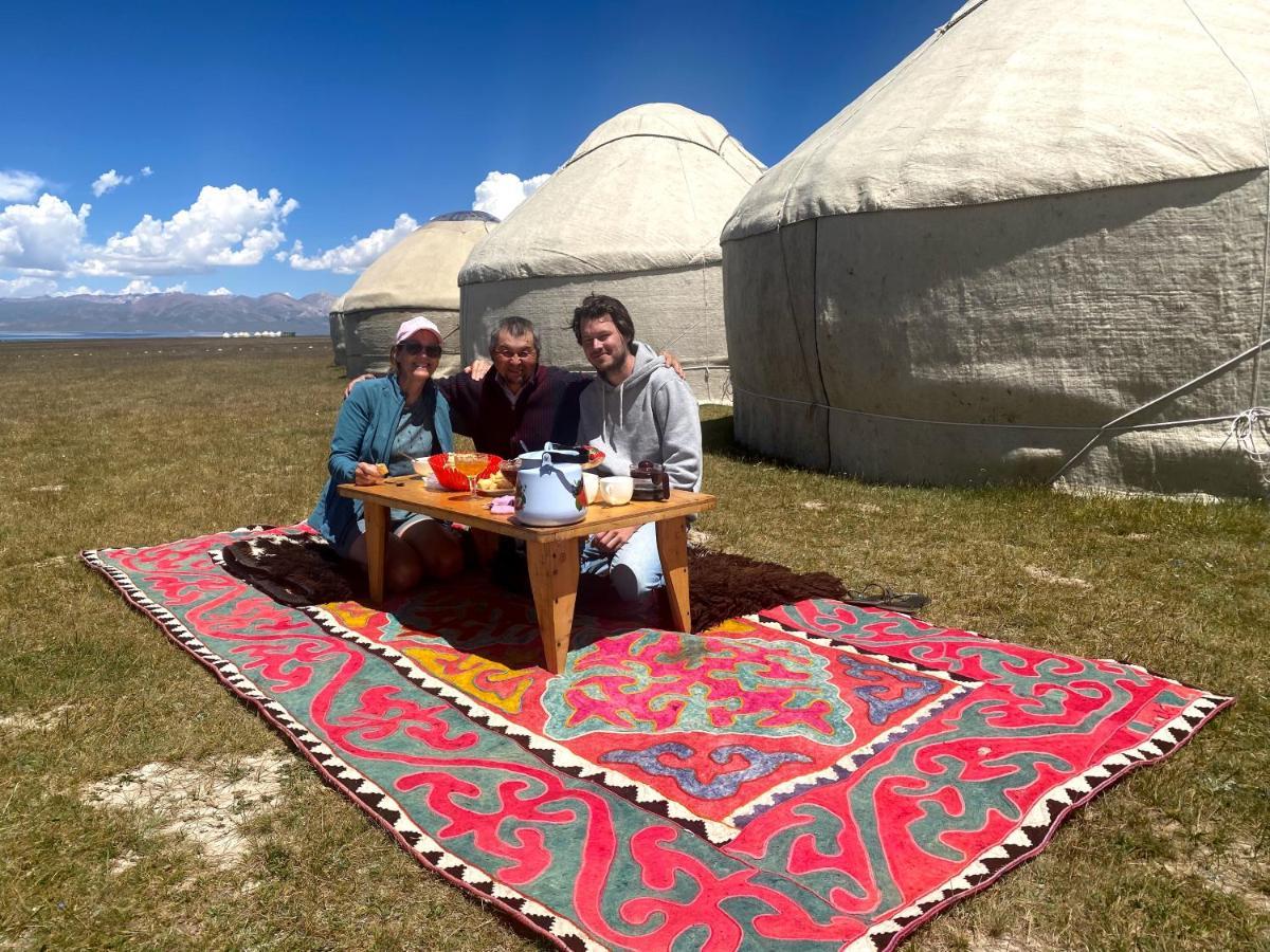 Yurt Camp Ali-Nur at Lake Song-Kol Naryn Exterior photo